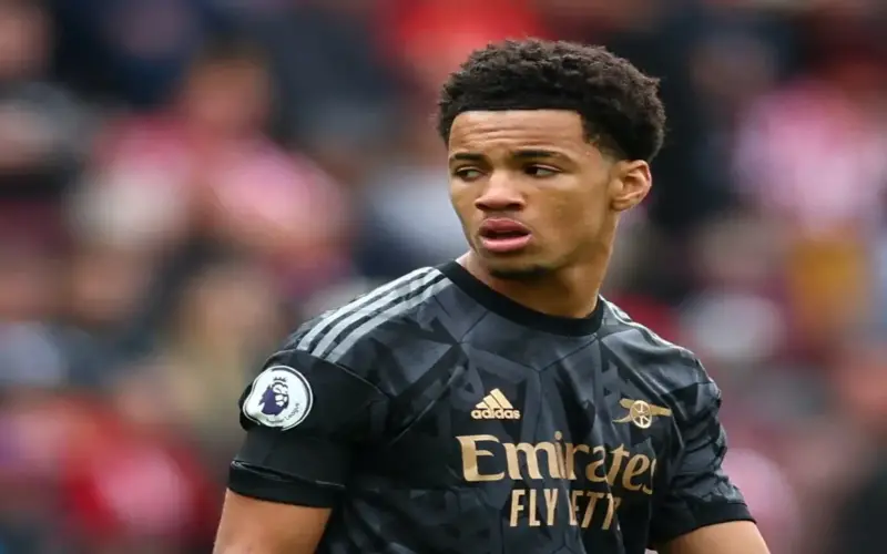 نوانيري لاعب آرسنال يقترب من الانتقال إلى مارسيليا الفرنسي معارًا